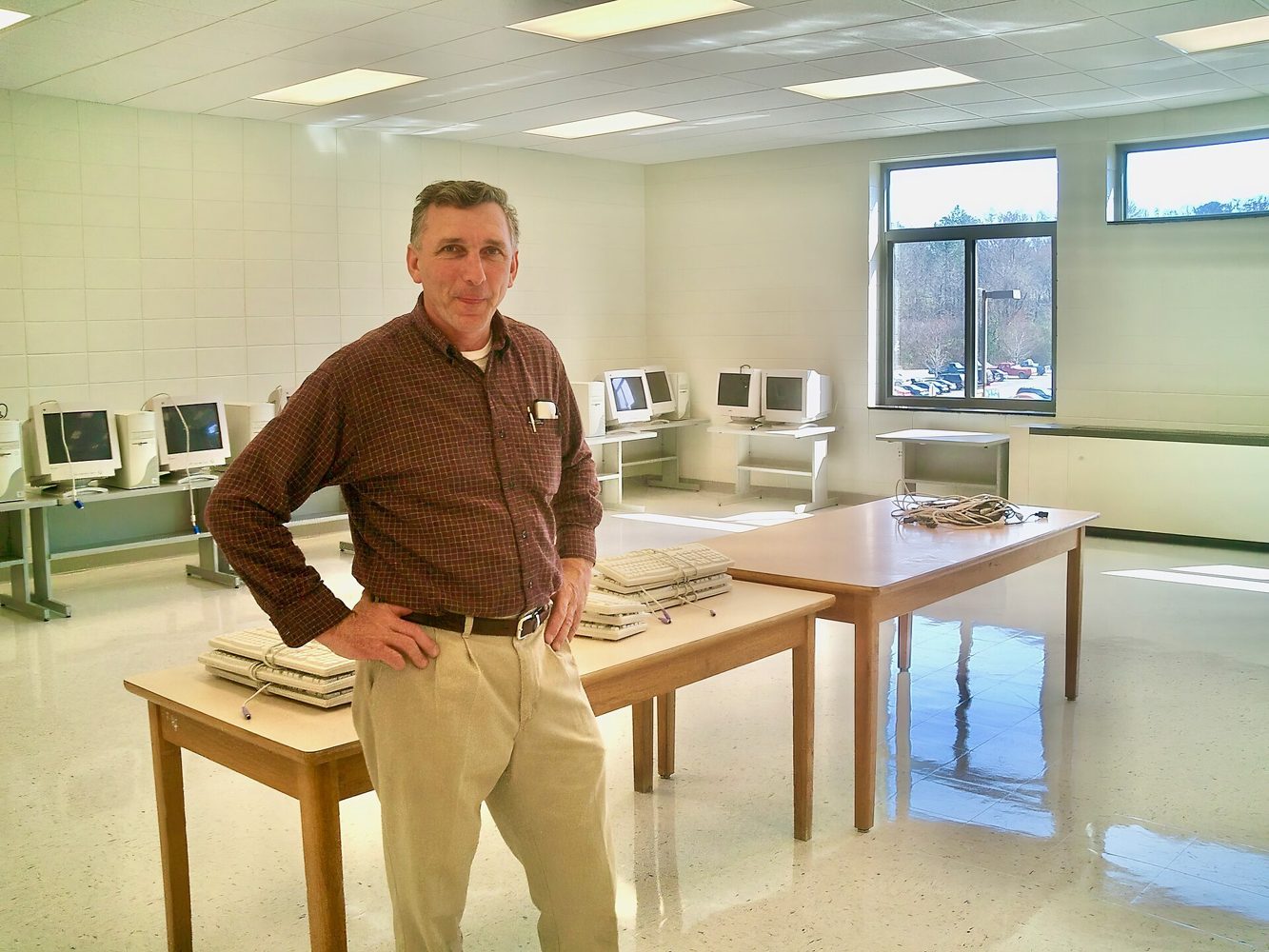 A public high school teacher in a classroom in the United States 07.jpg